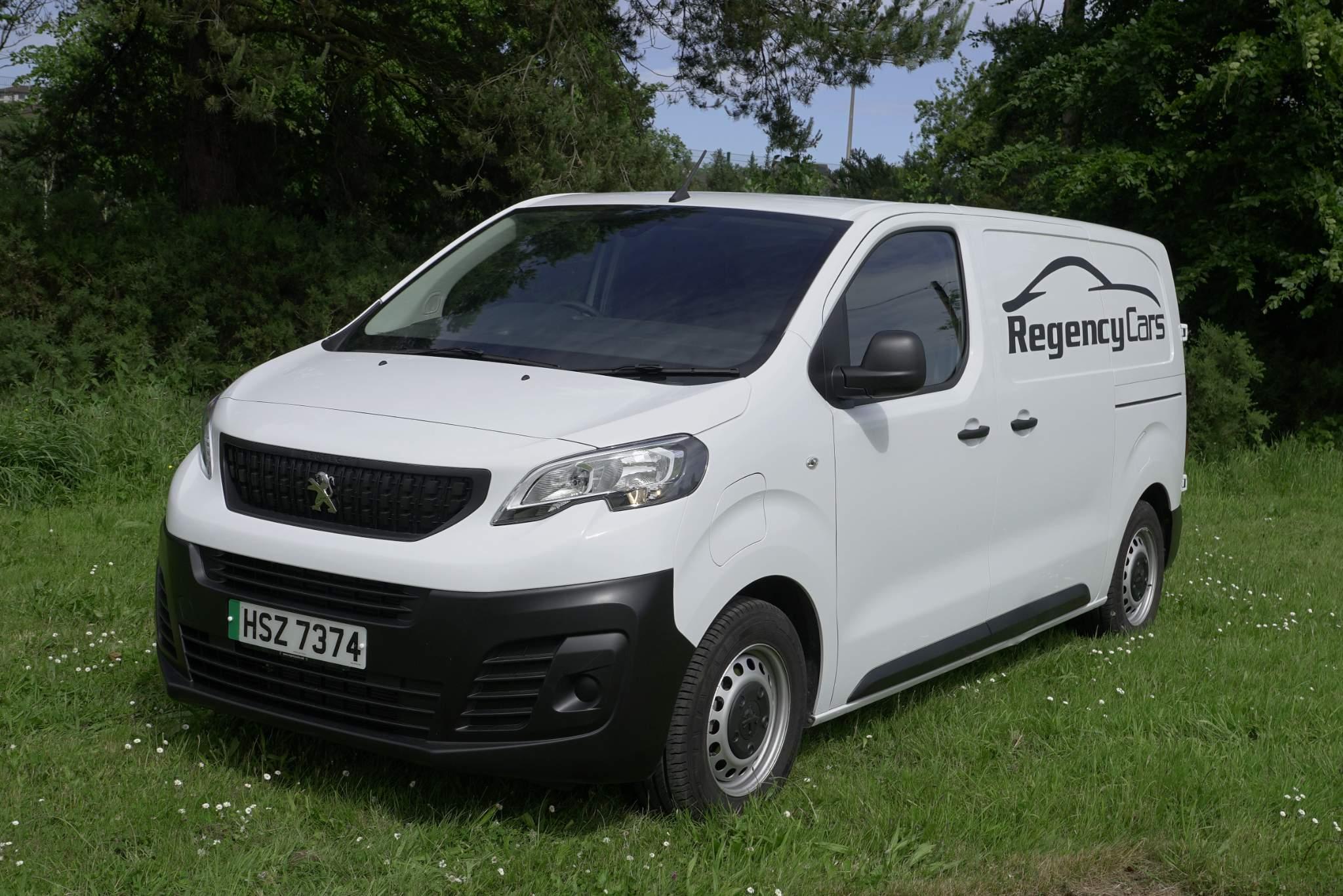 2024 Peugeot e-Expert