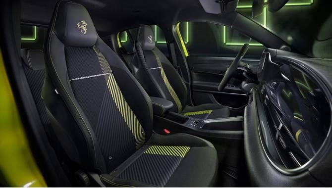 New Abarth 600e - Interior